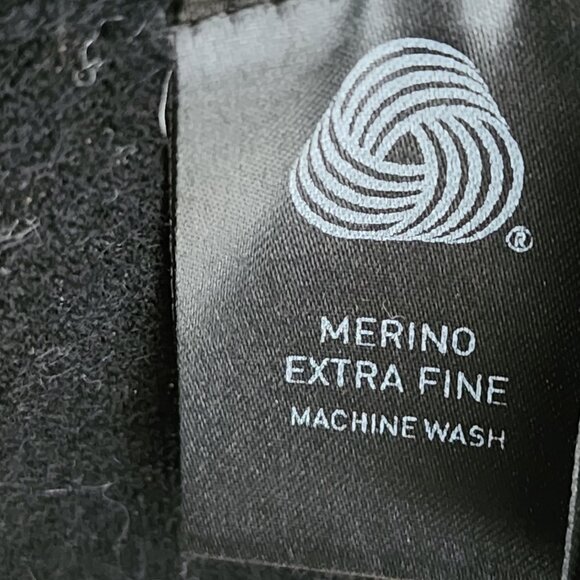 Zadig & Voltaire Black 100% Merino Wool Gwendal Love Sweater - Picture 6 of 6